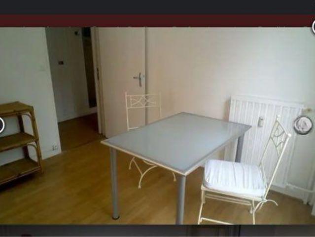 Grand studio meublé 36m²