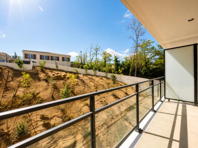 Grand Studio Neuf 33m2 Auribeau Sur Siagne
