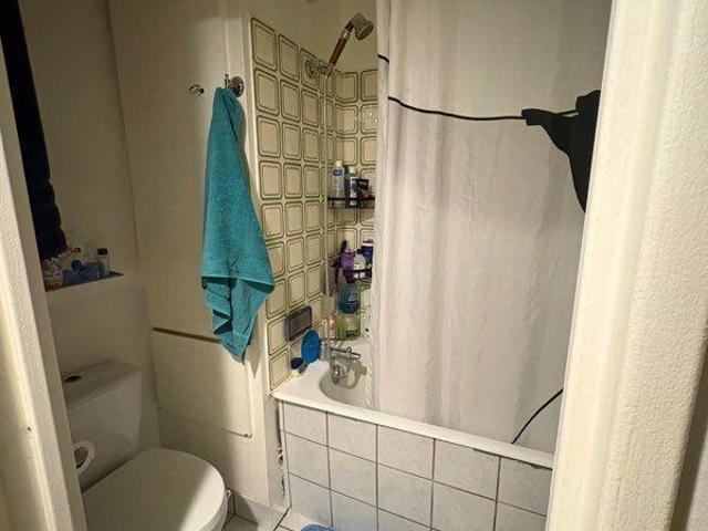 Grand studio porte de Clichy