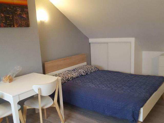 Grand studio quartier calme
