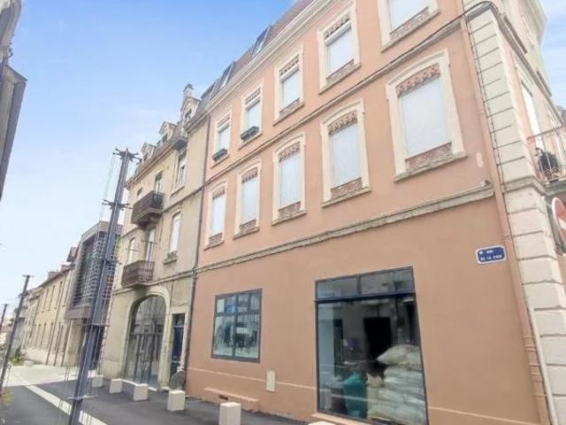 GRAND STUDIO RUE DE LA REPUBLIQUE