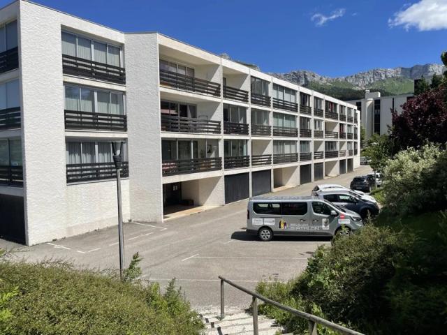GRAND STUDIO / T2 DE 33m2