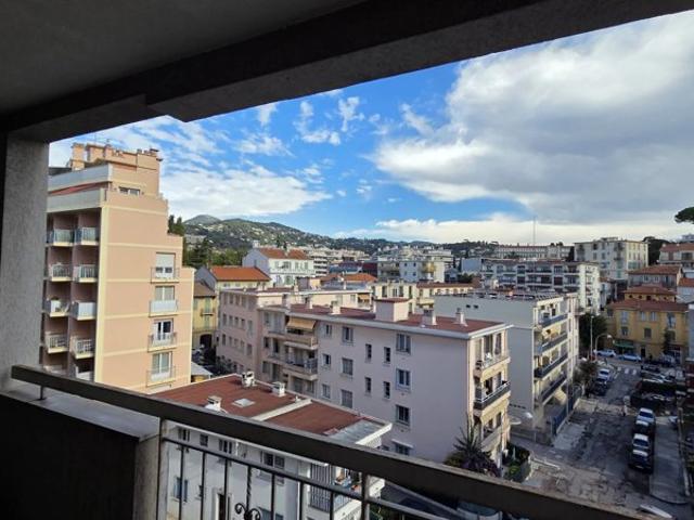 GRAND STUDIO TERRASSE