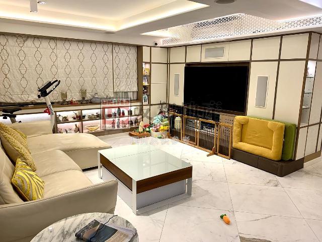 GRANDEUR VILLA