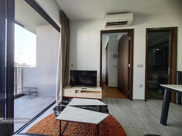 Grandeur Park Residences D16, Condominium