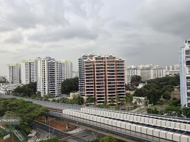 Grandeur Park Residences D16, Condominium