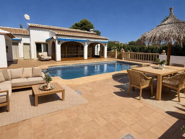 Grandeza y Potencial Infinito en el Corazón de Moraira 381m² Moraira
