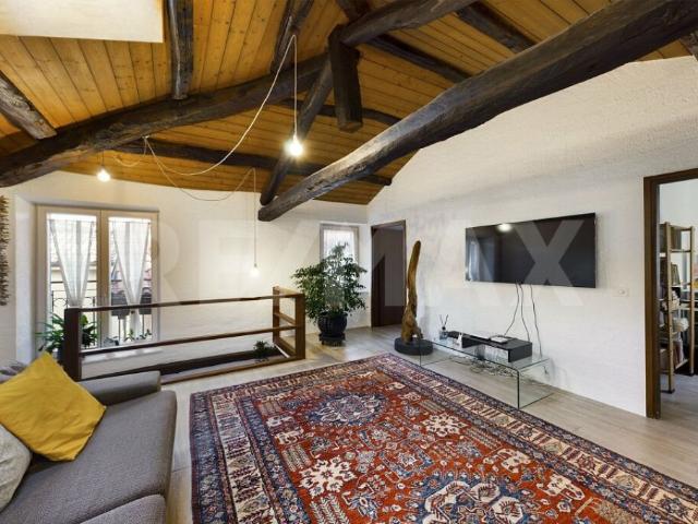 Grande casa di nucleo da poco rinnovata con charme
