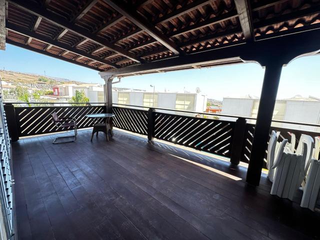 Grande apartamento de dos habitaciones en San Fernando, Bellavista