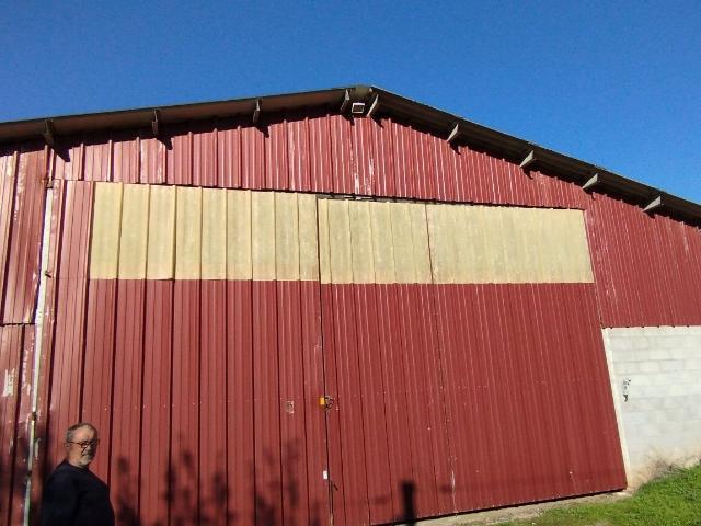 Grande grange agricole 1500m² Espeyroux