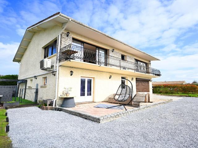 Grande et belle villa ! 189m² Salles