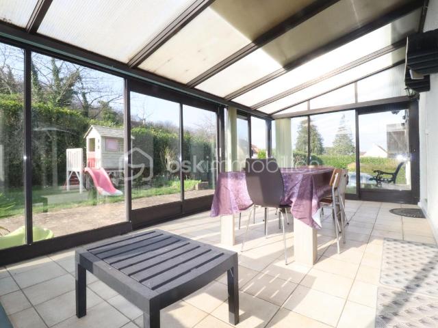 Grande maison aux beaux volumes 8 pièces 175m² 5 ou 6 chambres avec sous sol total 85m²