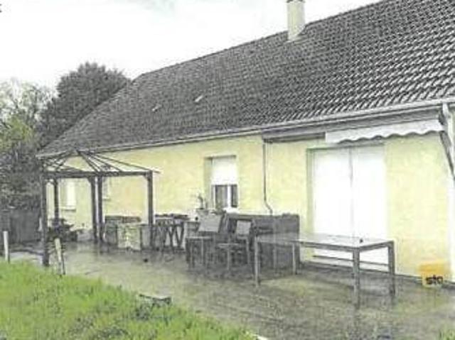 Grande maison à acheter à Saint Germain Des Prés avec Axion