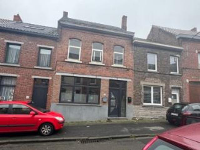 Grande maison à rénover