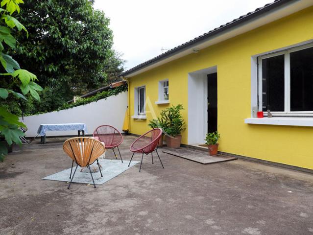 GRANDE MAISON D'ARCHITECTE PROMENADE DES COURS
