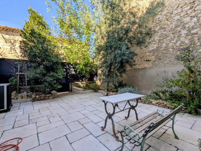 Grande Maison de Maître 152 m2 habitables, proche Narbonne