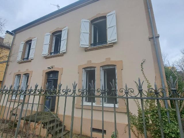 GRANDE MAISON DE MAITRE DE 232 M²