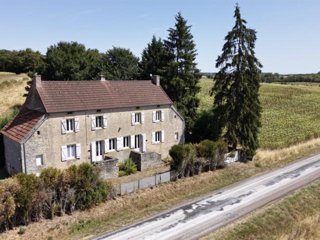 Grande maison de campagne 155m² Ville Langy