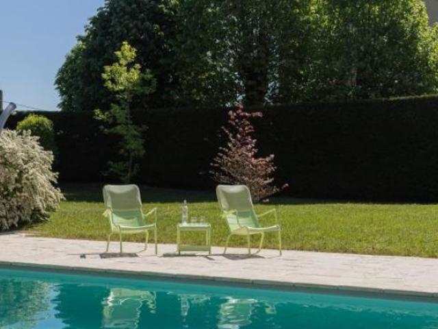 Grande Maison de Famille Jardin Piscine