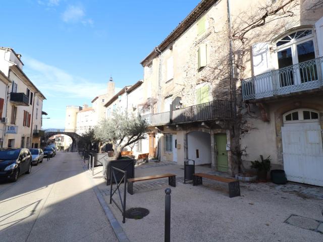 Grande maison de Village