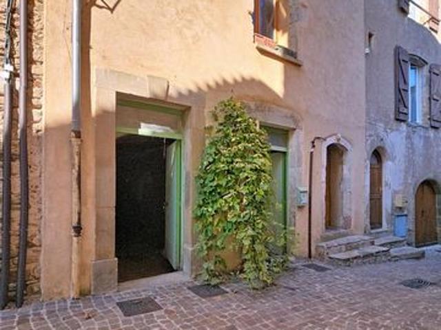 Grande maison de village avec caves, 6 chambres et grenier – Saint Gervais sur Mare 34610