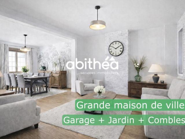 GRANDE MAISON DE VILLE FAMILLIALE