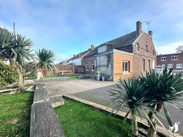 Grande Maison de 182 m2 + Grange de 250 m2