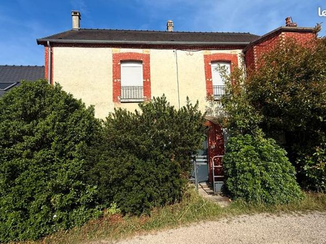 Grande maison de 125 m2 4 chambres à Esternay avec jardin, garage et sous sol