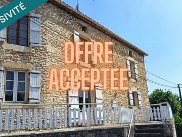 GRANDE MAISON EN PIERRE