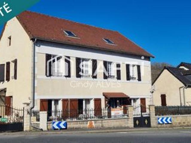 Grande maison en pierre traditionnelle 4 chambres
