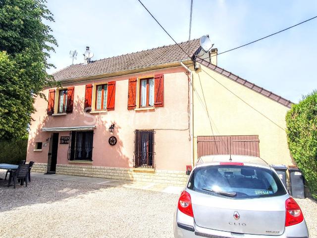 Grande maison familiale, 5 chambres à Penchard