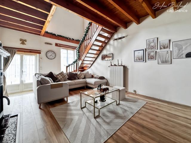 Grande maison familiale 6 pièces rénovée à vendre à VILLEROY 77410 !