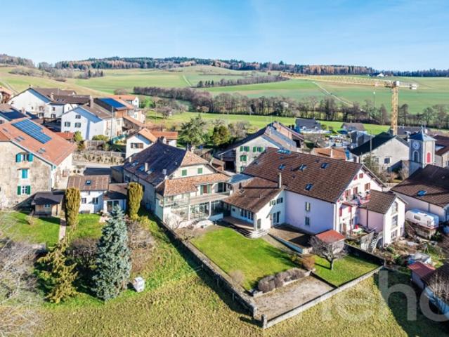 Grande maison familiale avec annexe indépendante