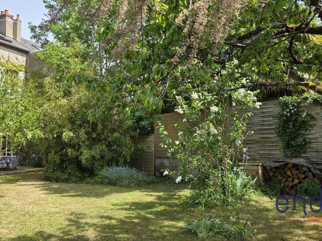 Grande Maison Familiale avec jardin et piscine