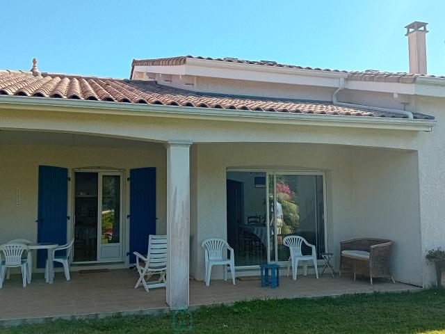 Grande maison familiale avec piscine