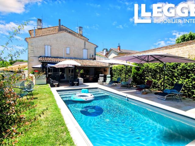 Grande Maison Familiale avec Piscine Chauffée, Cave & Garage à Saint Seurin sur l’Isle, près de Saint Émilion