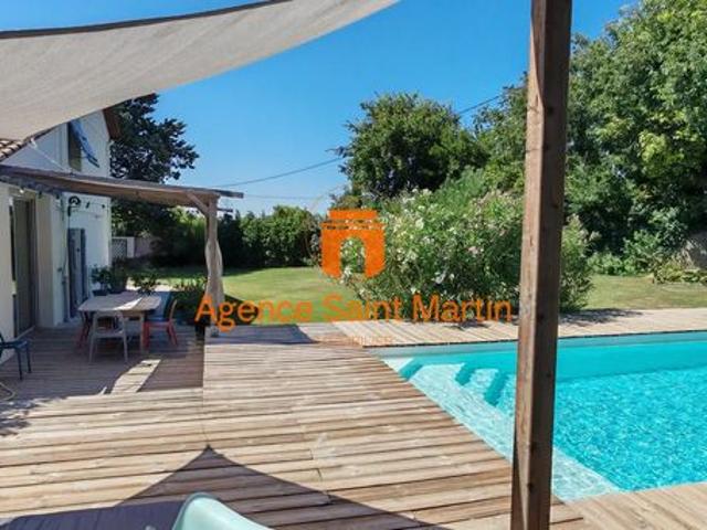 Grande Maison familiale avec terrain arboré et Piscine