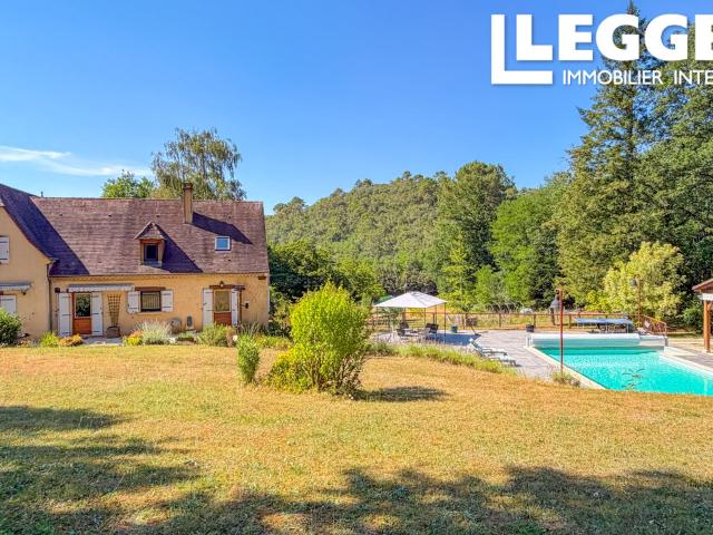 Grande maison familiale avec 5 chambres et logement indépendant, piscine, calme et nature sur 1 ha