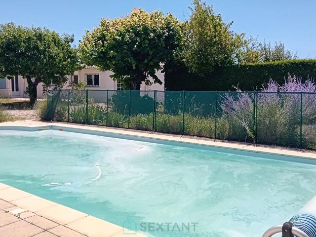 Grande maison familiale de 6 chambres sur 1200 m² de terrain avec piscine