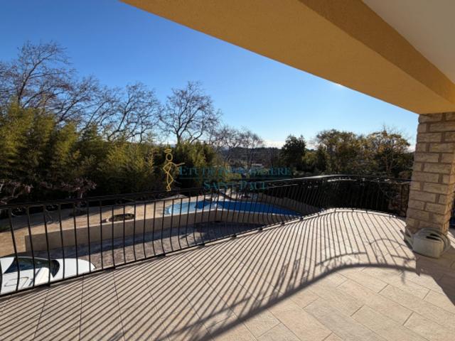 Grande maison familiale de 135 m2 garage et atelier de 135 m2 j
