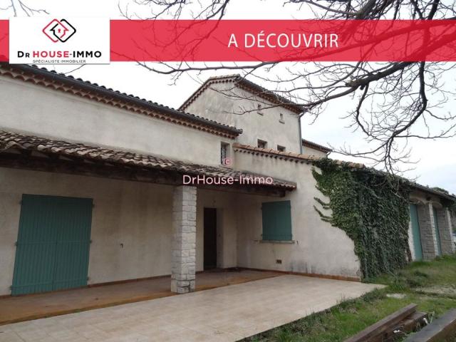 Grande maison familiale de 220 m² avec 6 chambres, garage et terrasse à Saint Christol lès Alès
