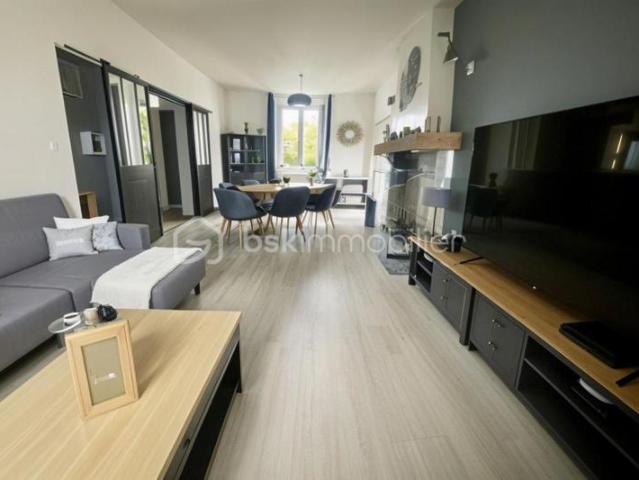 Grande maison familiale de caractère – 289 m² / 205 m² habitable – Secteur de Kerhinet