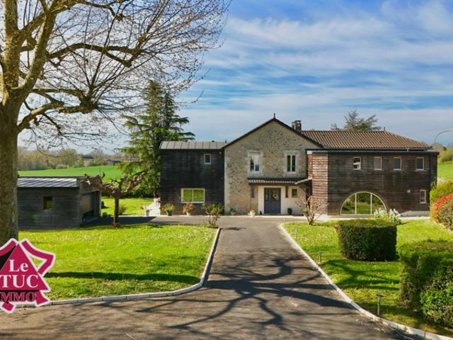 Grande maison familiale de caractère