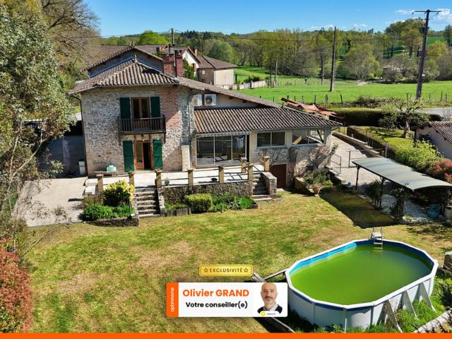 Grande maison familiale en Pierre avec Jardin Piscine et Ruisseau Proche saint Junien
