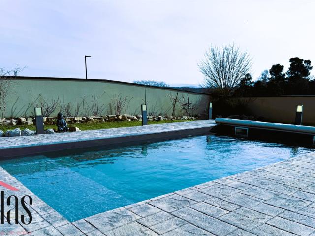 Grande Maison familiale Idéale grande famille ou hébergement. 195m² Carcassonne