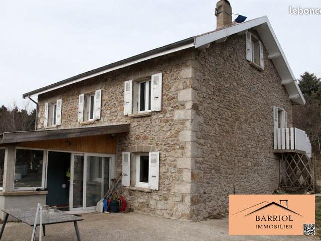 Grande maison familiale secteur Saint Agrève