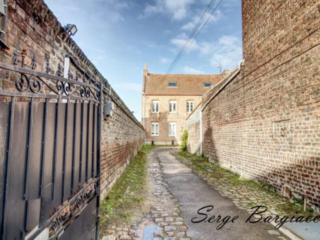 Grande maison individuelle sur terrain de 700m²
