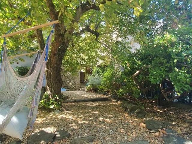 Grande maison vigneronne – 230 m² – 5 chambres – Jardin – La Liquière Cabrerolles