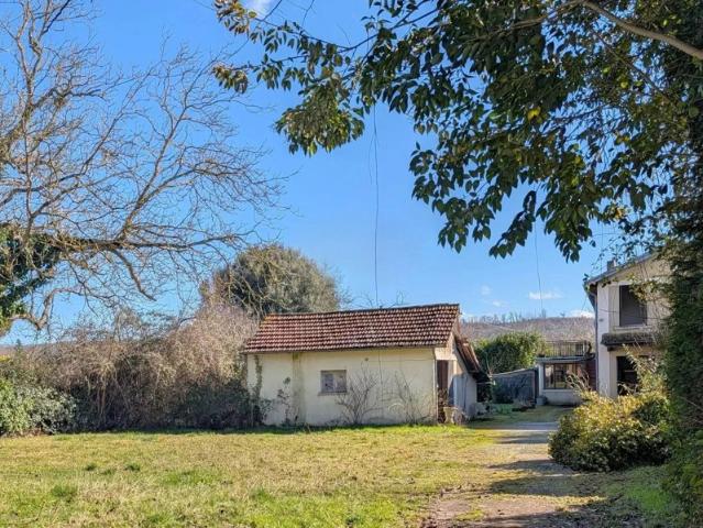 Grande maison 300m² à rénover Trie sur Baïse 65220