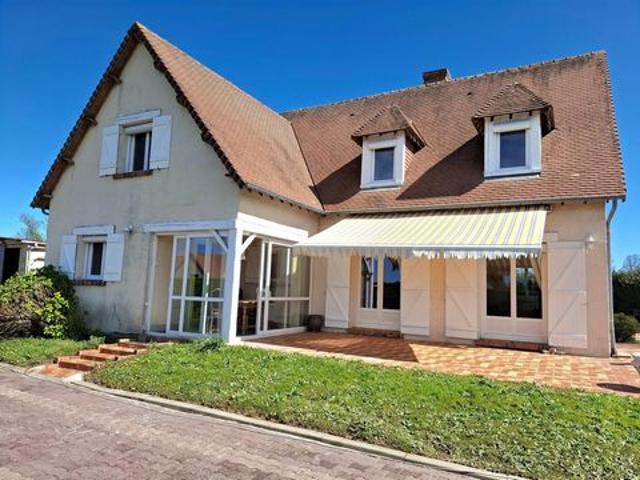 GRANDE MAISON 5 CH PRES DES PLAGES DU DEBARQUEMENT